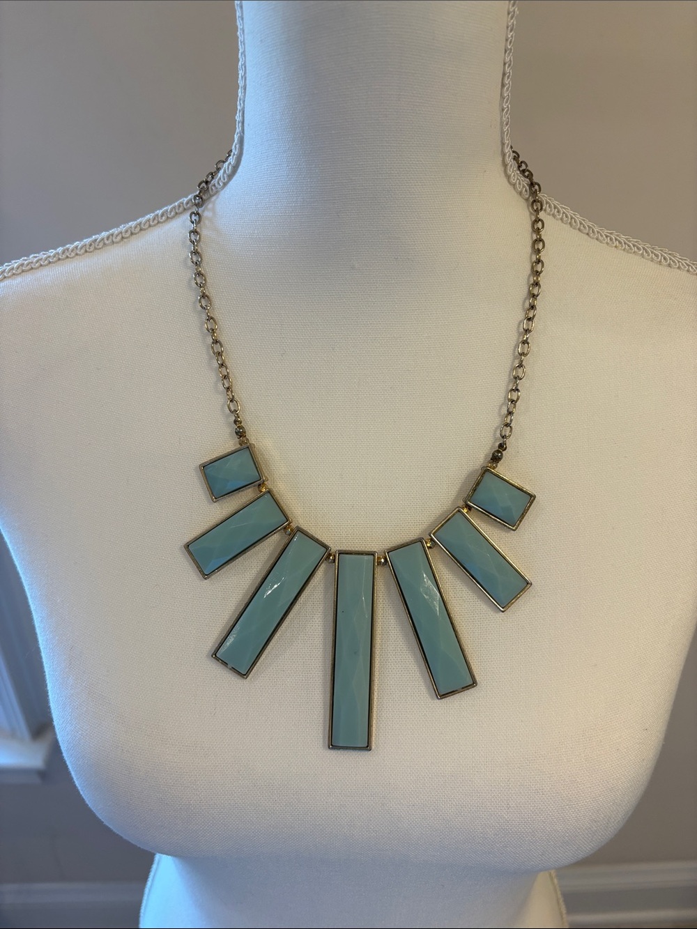 Vintage Gold-Tone Teal Statement Necklace - Women Jewelry